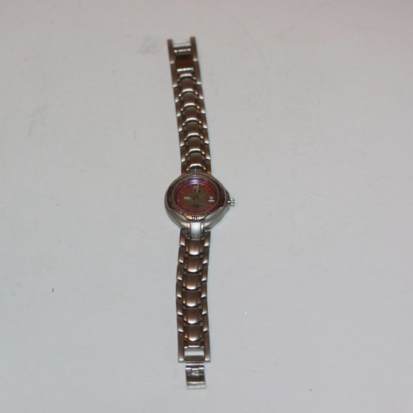 BUM Equipment Ladies Quartz Watch Pink/Purple Face Stainless Steel New Battery - Picture 3 of 5